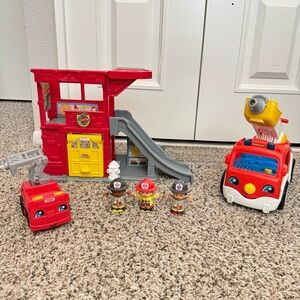 Fisher Price Little People Fire House Bundle with Small and Large Fire Trucks